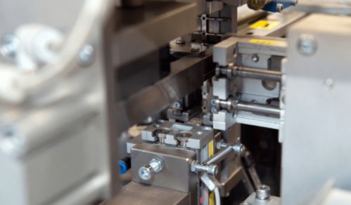 电子厂自动化流水线设备选择指南 聚焦元器件与组件制造